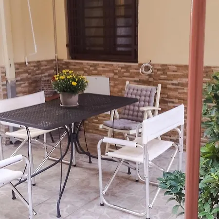 City Center Garden House Apartment *