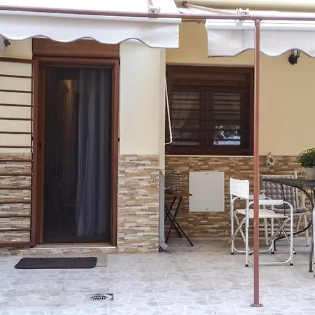 City Center Garden House Apartment Thessaloniki